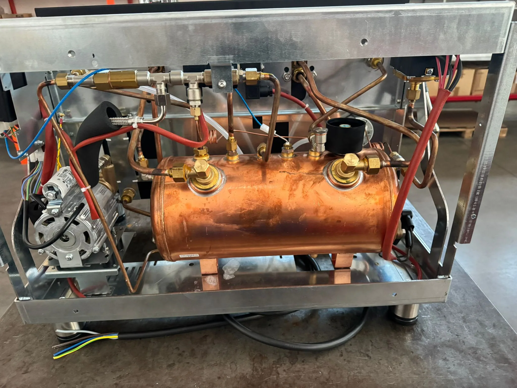 Macchina da caffè espresso professionale La Nuova Era, foto 5 – esempio di attrezzatura trattata da Domi Coffee Tech, Mirano (Venezia)