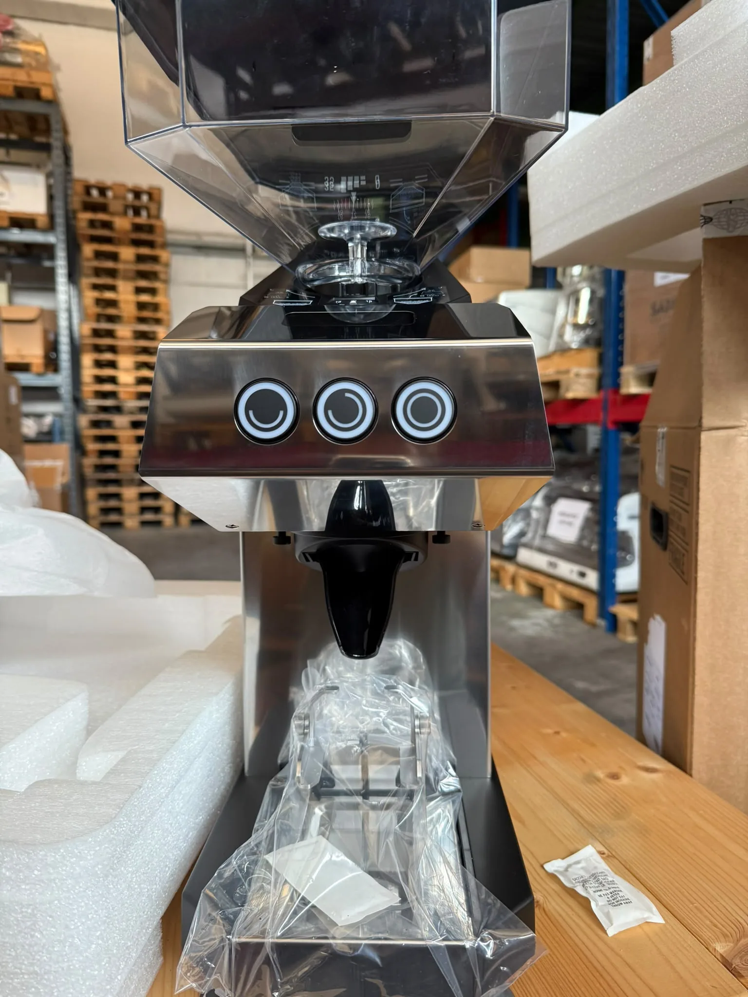 Macchina da caffè espresso professionale Marzocco, foto 4 – esempio di attrezzatura trattata da Domi Coffee Tech, Mirano (Venezia)