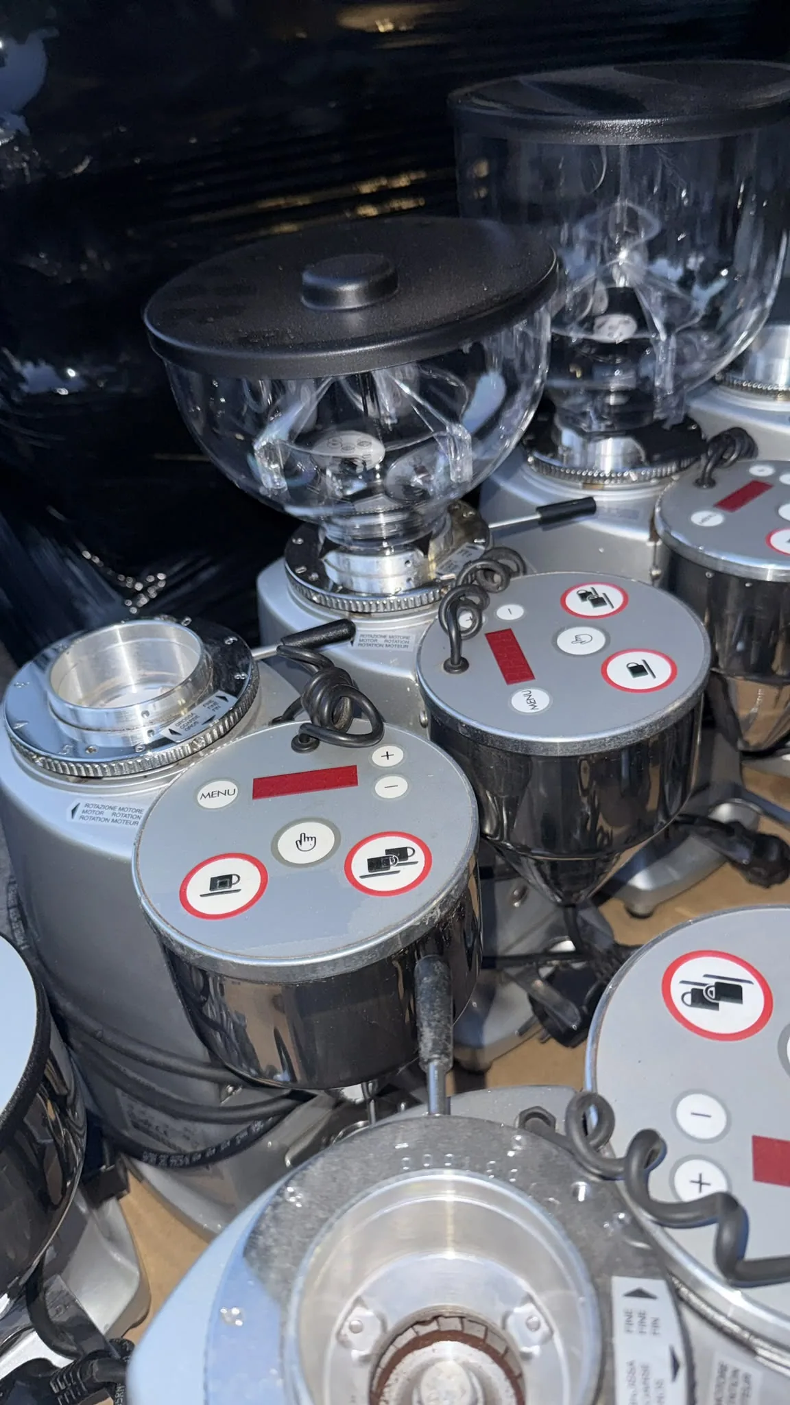 Macinino professionale Mazzer, foto 1 – esempio di attrezzatura trattata da Domi Coffee Tech, Mirano (Venezia)